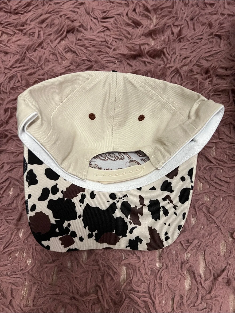 NWT Cream 'I need a Vacation.' Cap with Cow Print Brim